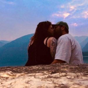 Meet your Posher, Vicky